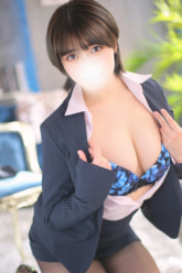 安達こなつ
